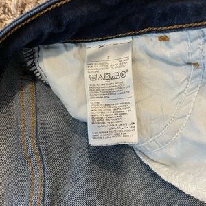 Old Navy Rockstar Super Skinny, size 2, dark blue